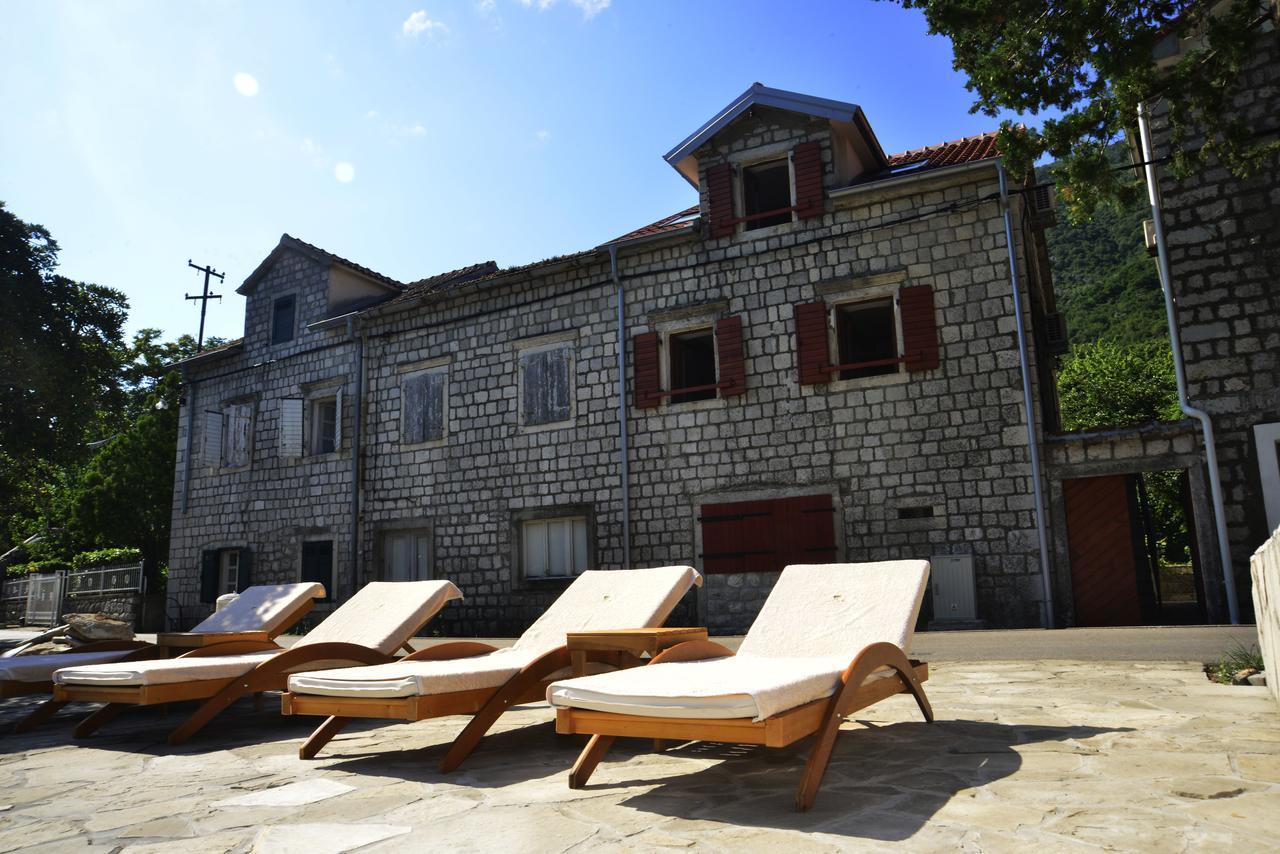 A Hundred Olive Trees Apartments Kotor Exterior photo